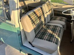 1970 Volkswagen Type 2 Kombi 23-Window Conversion full