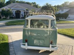 1970 Volkswagen Type 2 Kombi 23-Window Conversion full