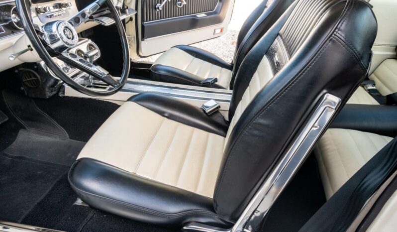 								1965 Ford Mustang Fastback 289 full									