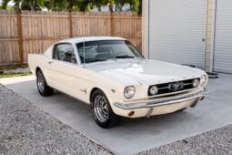 1965 Ford Mustang Fastback 289 full