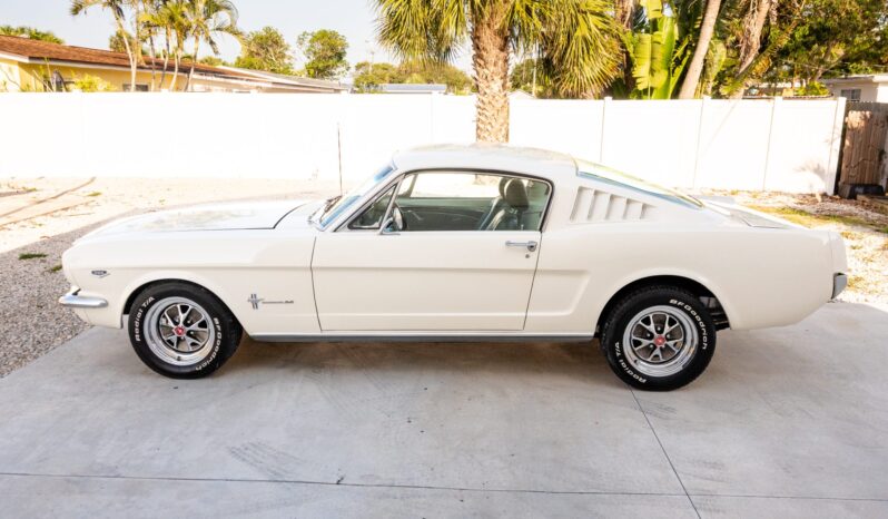 								1965 Ford Mustang Fastback 289 full									