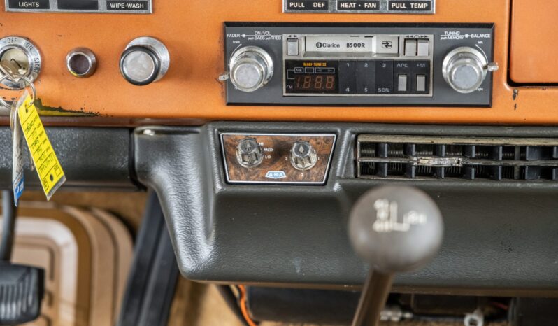 								1974 Ford Bronco Ranger 302 full									