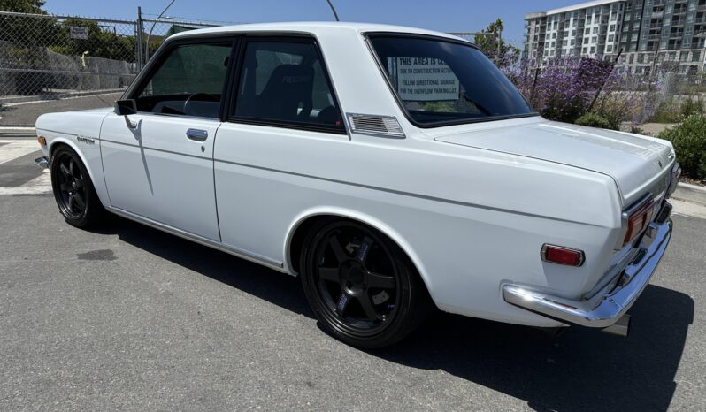 								1971 Datsun 510 2-Door Sedan 6-Speed full									