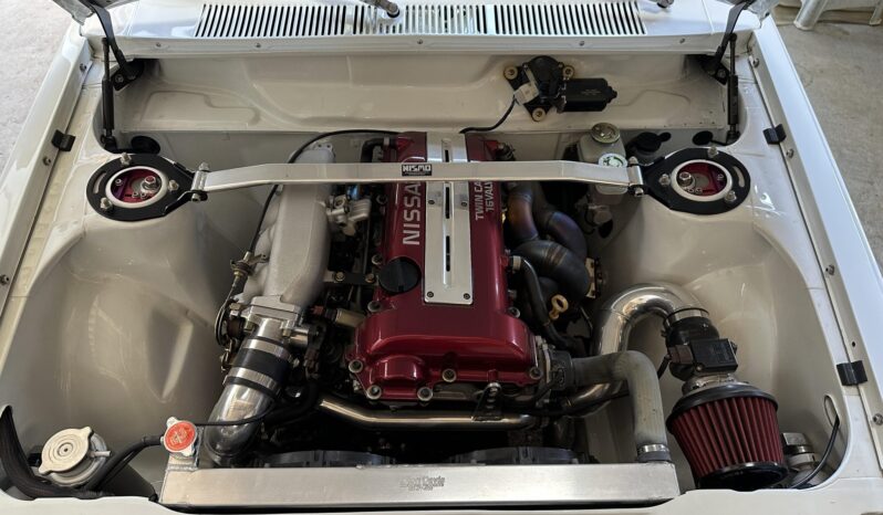 								1971 Datsun 510 2-Door Sedan 6-Speed full									