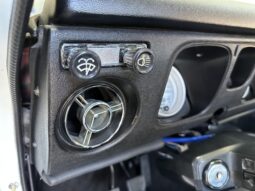										1971 Datsun 510 2-Door Sedan 6-Speed full									