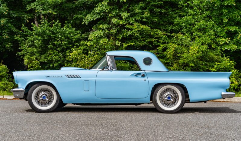 								1957 Ford Thunderbird full									